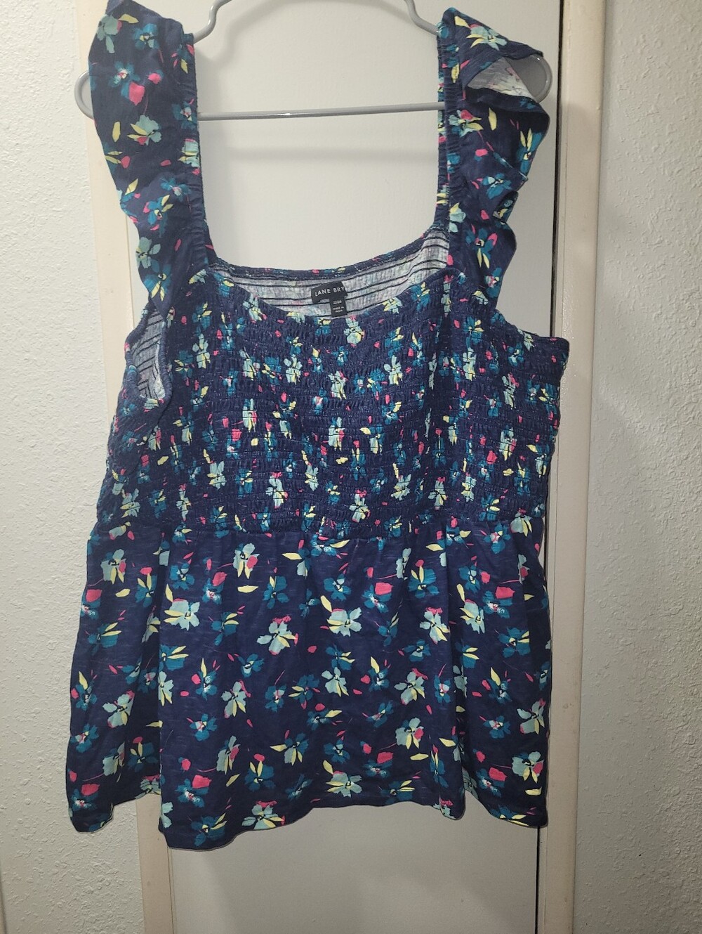 Lane Bryant Navy Floral Smocked Ruffle-Strap Tank Size 22/24